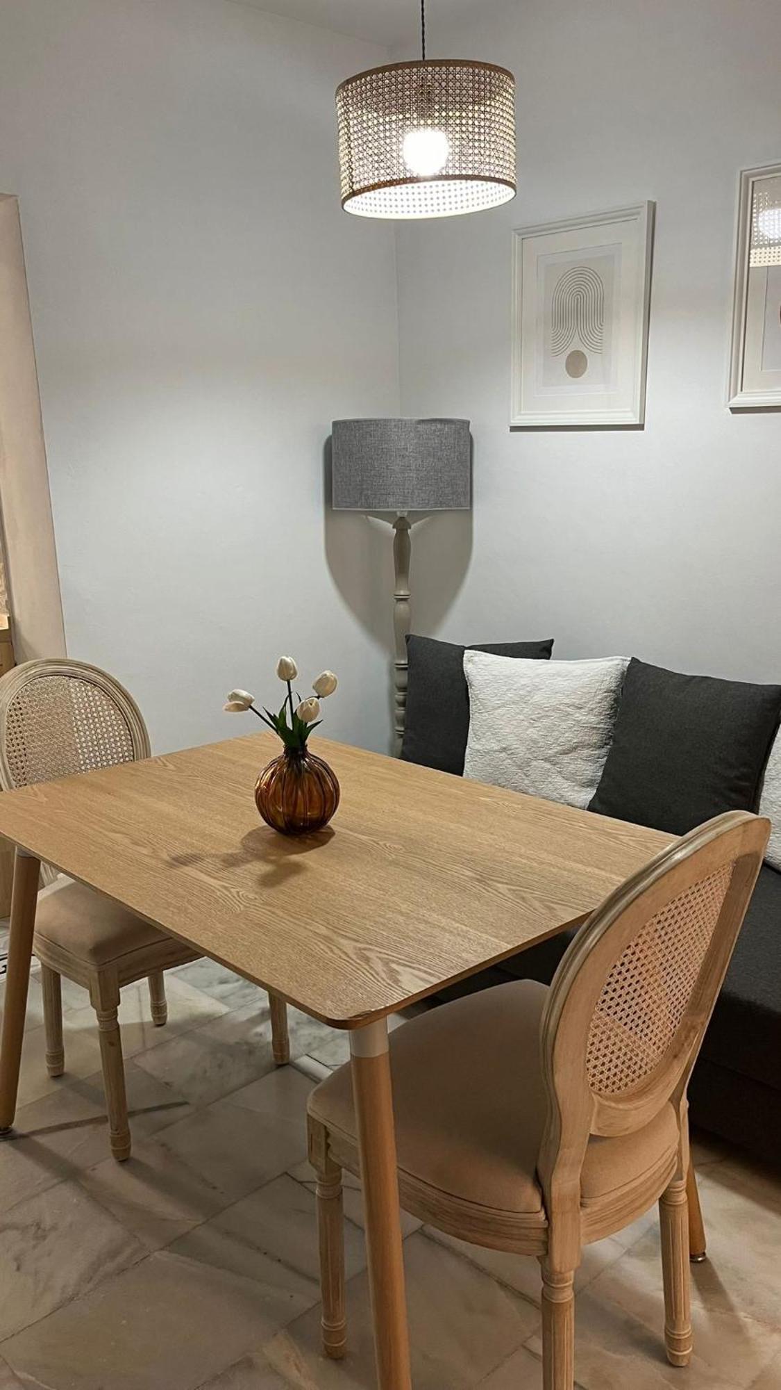 Apartamento En Casco Antiguo - Plaza De La Gavidia إشبيلية المظهر الخارجي الصورة